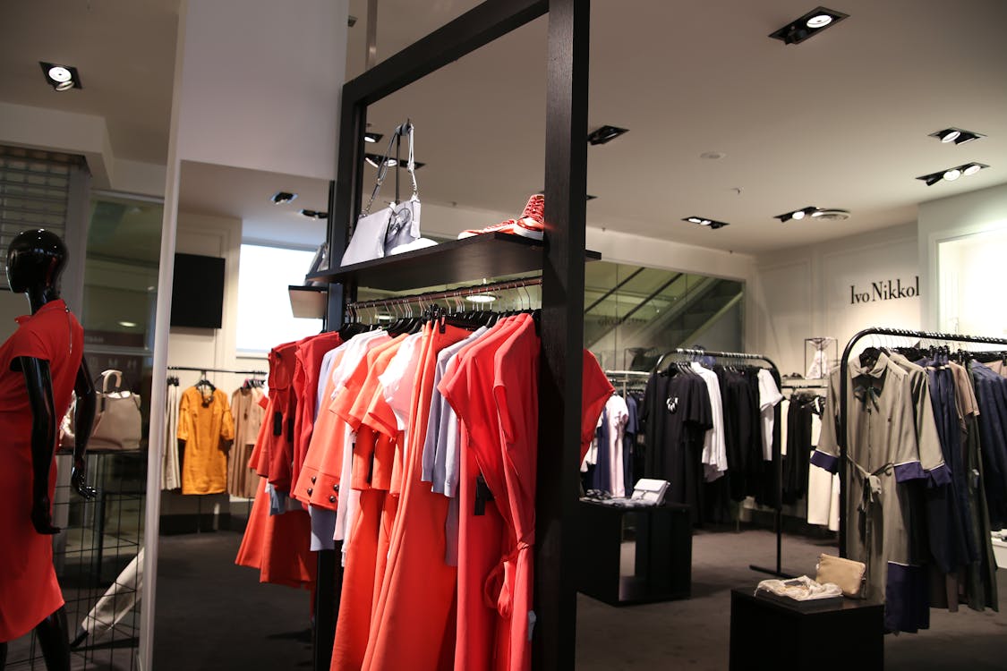 Modern e-commerce shopping experience